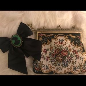 Afro Victorian Brooch Necktie